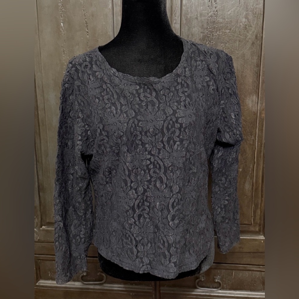 Nan Flower lace Black longsleeves top - size Large